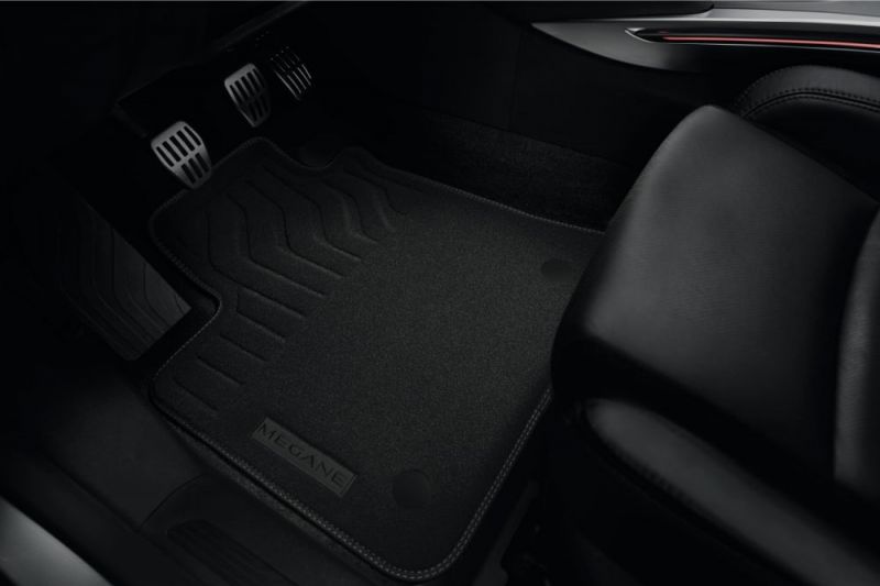 Tapis de sol Premium Lot de 4 (AV+AR) - Renautl Megane 4 – réf. 8201614869