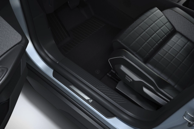 Seuils de porte éclairés - RENAULT R4 ELECTRIQUE