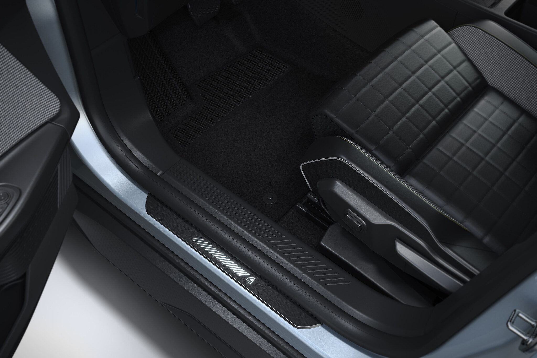 Seuils de porte éclairés - RENAULT R4 ELECTRIQUE – réf. 8201754064