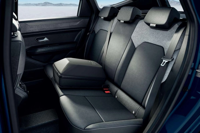 Accoudoir arrière nomade Dacia - 7717276917