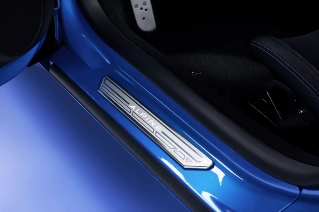 Seuils de porte éclairés -  ALPINE A110