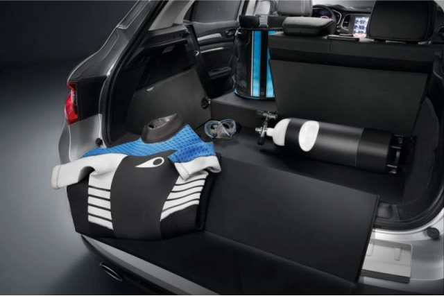 RENAULT – Protection de coffre - RENAULT MEGANE4