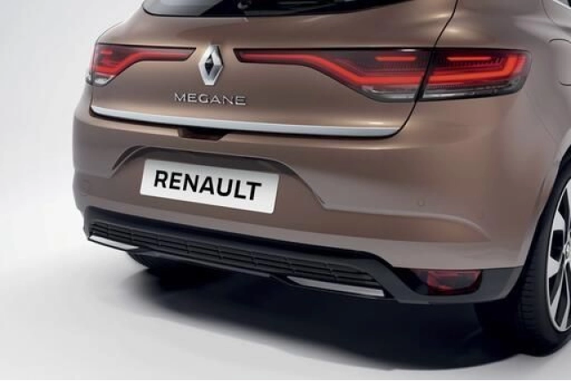 Jonc de coffre Chromé - RENAULT MEGANE 4