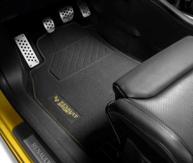Tapis de sol haut de gamme Renault Sport avec des surpiqûres jaunes pour  Megane III R.S. - Store Officiel R.S. Performance
